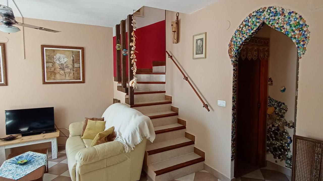 Bungalow Con Encanto, 100M2, A 800 M De La Playa El Campello Exterior foto