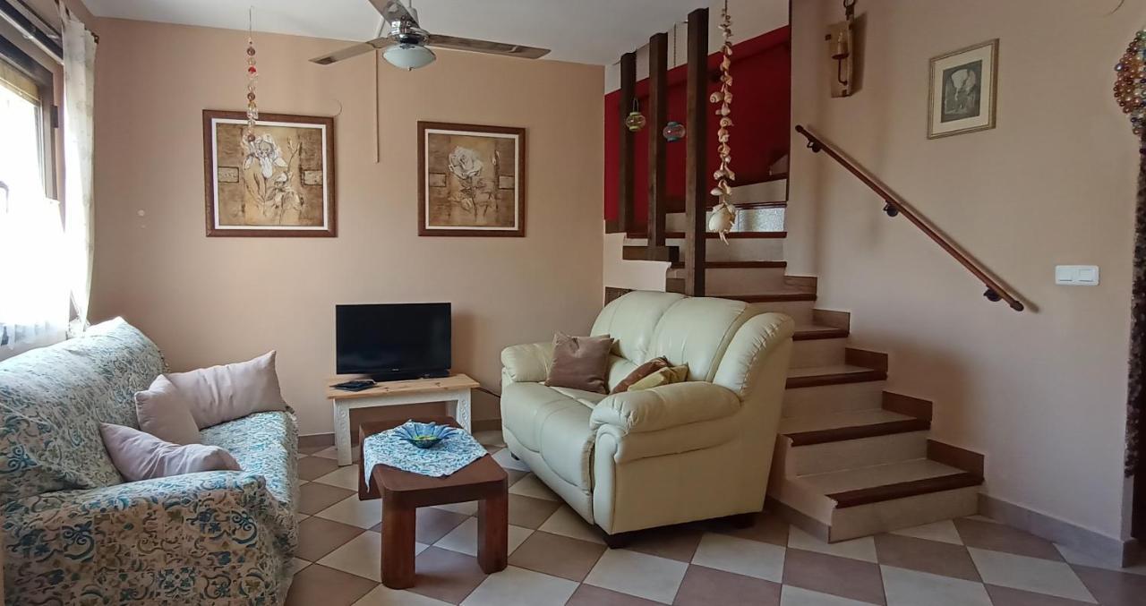 Bungalow Con Encanto, 100M2, A 800 M De La Playa El Campello Exterior foto